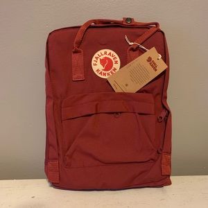 Fjallraven Kanken Classic Backpack Brick Red